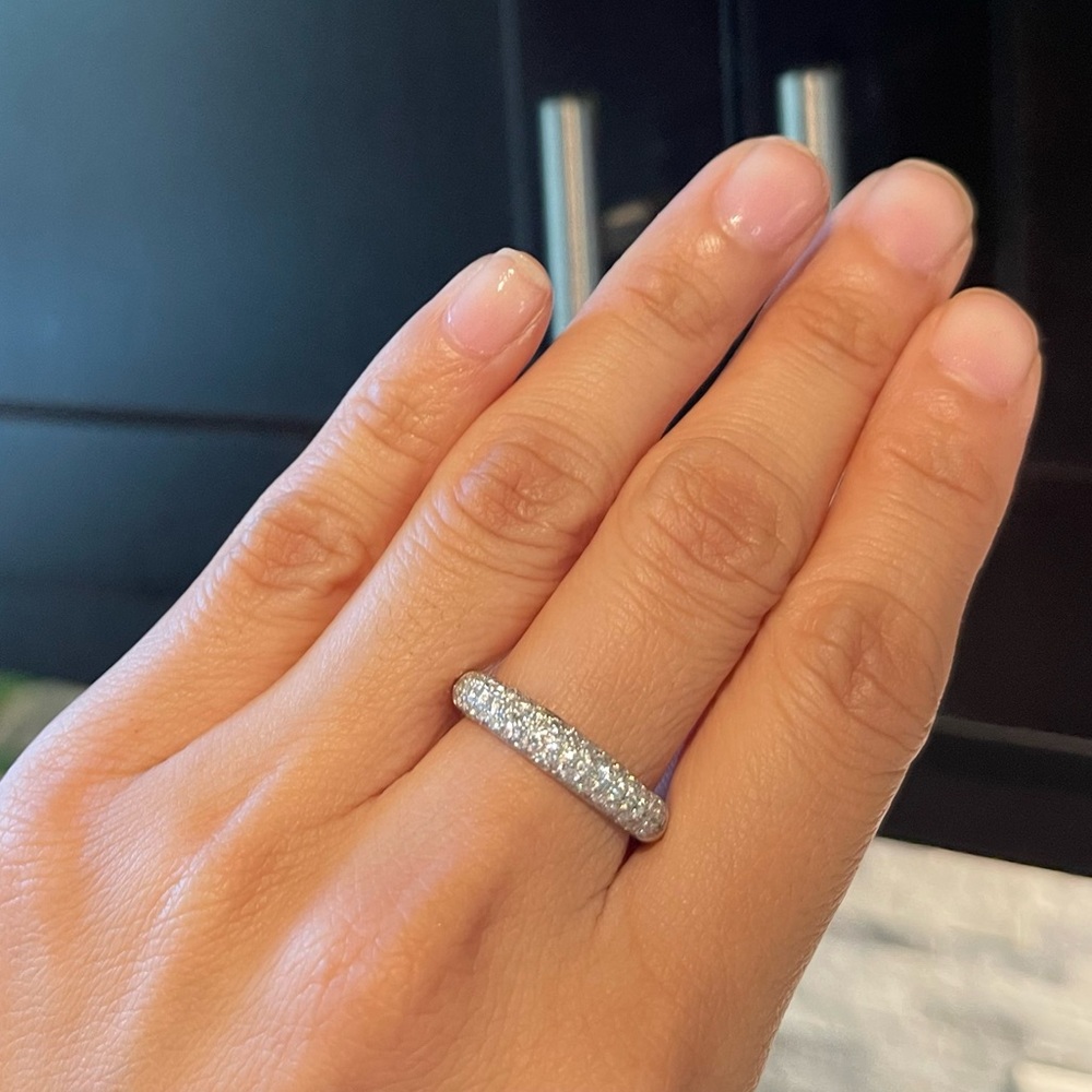 SOLD✨ 18K Diamond Dome Ring